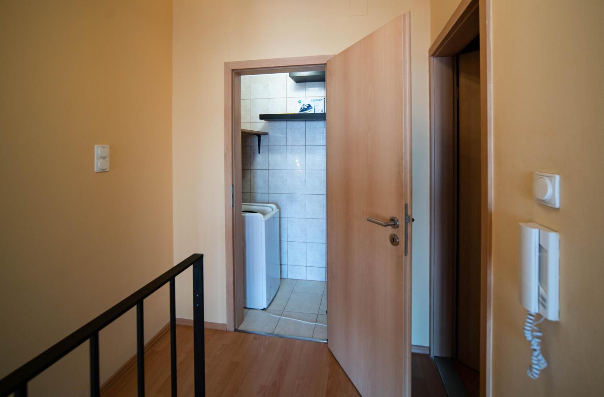 Free Parking- Gellert View Apartment 4Ppl Budapest Eksteriør billede