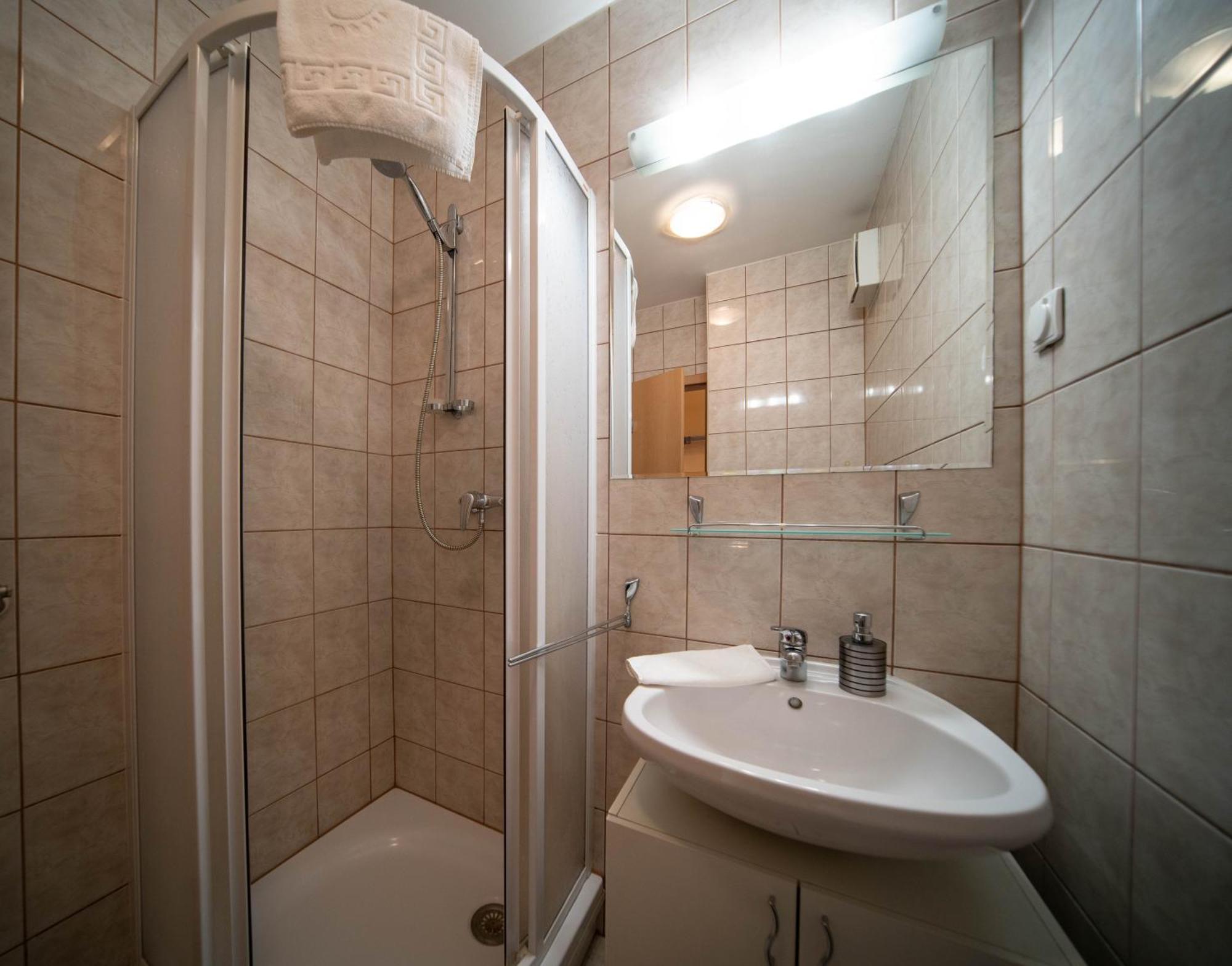 Free Parking- Gellert View Apartment 4Ppl Budapest Eksteriør billede